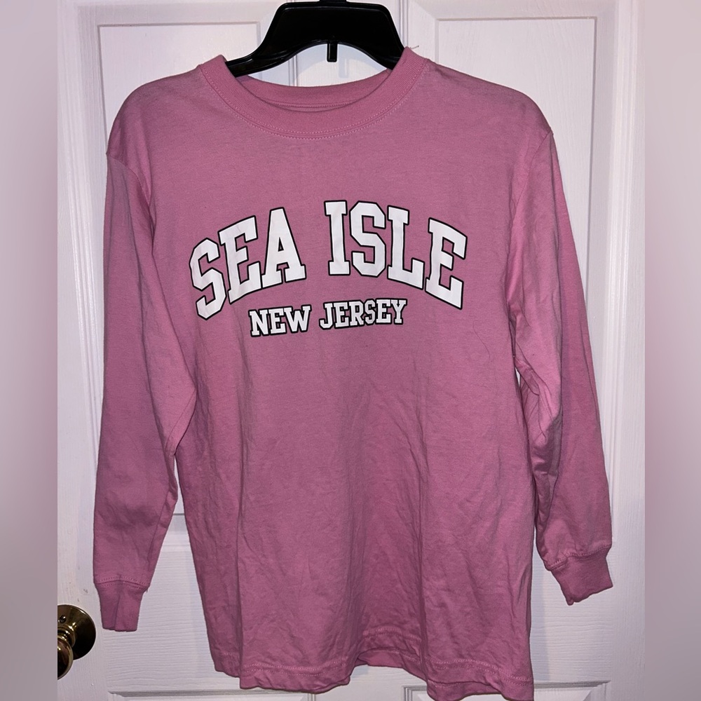 Sea Isle City, NJ Pink Long Sleeve Shirt, Size Small